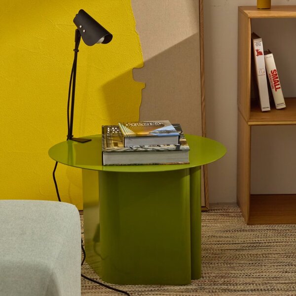 Černá kovová stolní lampa s klipem Kave Home Jula