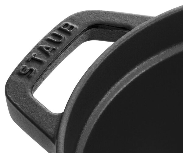 Oválný litinový hrnec Staub 31 cm, černý