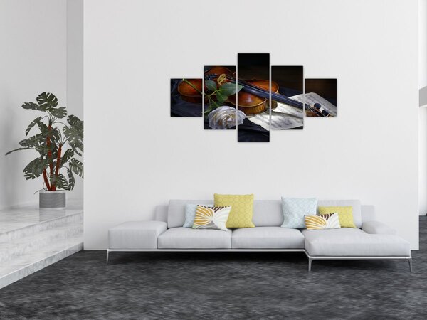 Obraz - Růže a housle (125x70 cm)