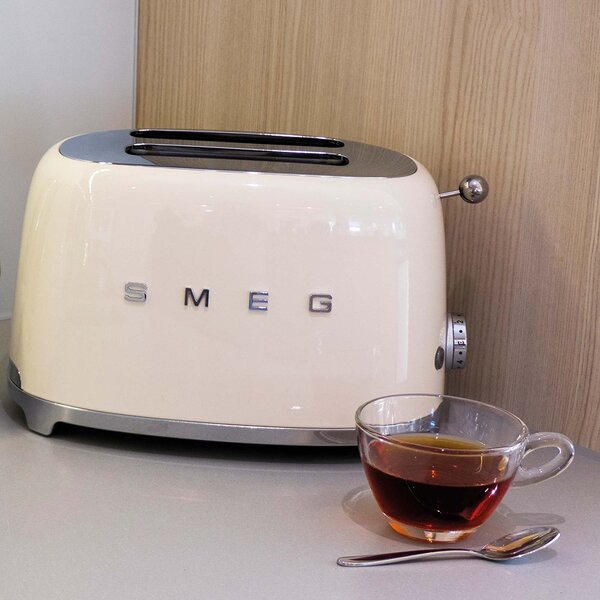 Smeg TSF01CREU toustovač 6 2 krajíců 950 W Krém
