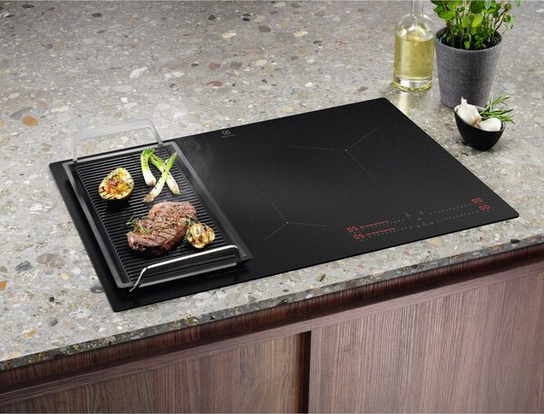 Electrolux EIS87453IZ varná deska Černá Vestavěné 77 cm Indukční varná deska se zónami 4 zóna/zón