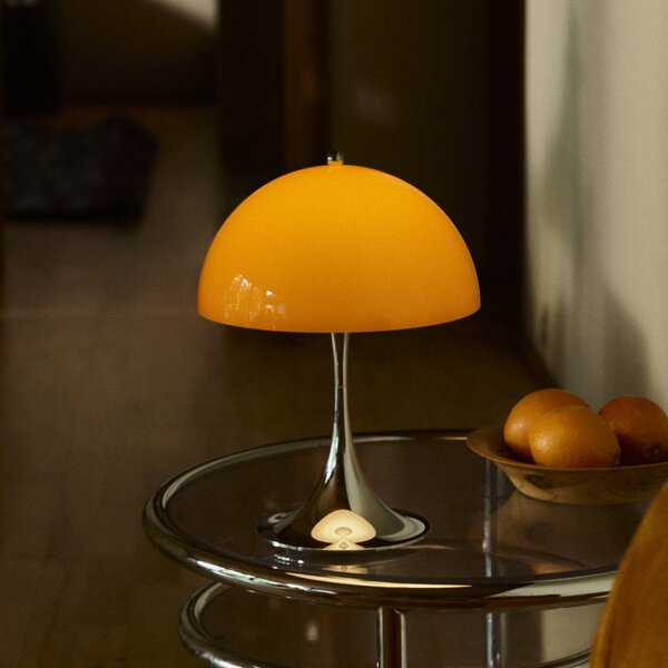 Louis Poulsen Panthella 250 Portable Original, opálově oranžová, stmívatelný, Žlutá / oranžová, Obývací pokoj / jídelna, Plast, Design