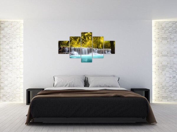 Obraz - Vodopád, s jasnými barvami (125x70 cm)