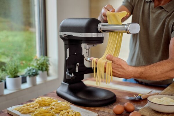 Kuchyňský robot KitchenAid Artisan 5KSM175 - červená metalíza