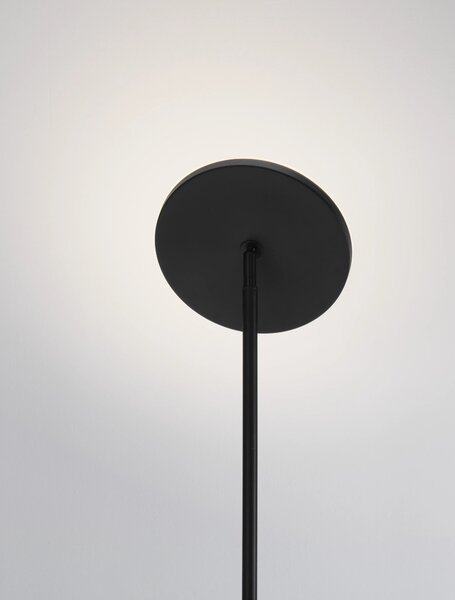 LED stmívatelná černá stojací lampa Sinkro – Bílá