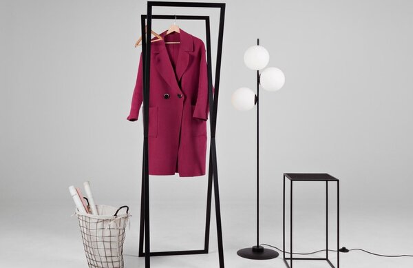 Nordic Design Černý kovový stojací věšák Rosie 175 cm