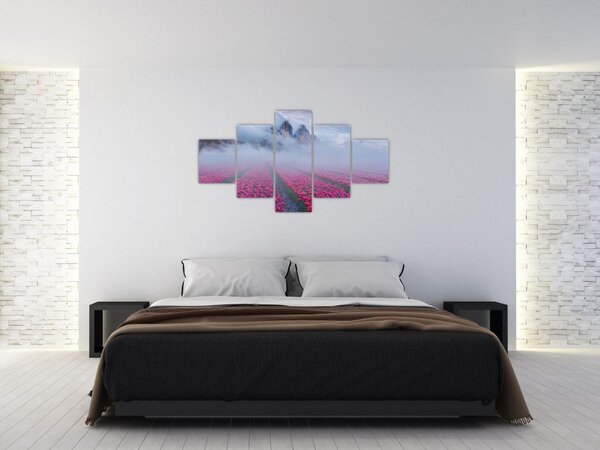 Obraz - Krajina s tulipánovými poli (125x70 cm)