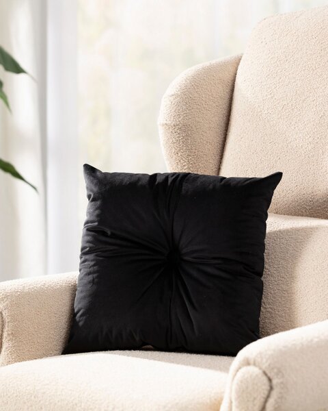 Sametový polštář Velvet s knoflíkem barva černá látka lesklé, sametová