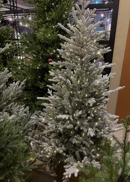 Umělý vánoční stromeček Norway, výška 210 cm, s LED osvětlením - 201 - 230 cm - So snehom