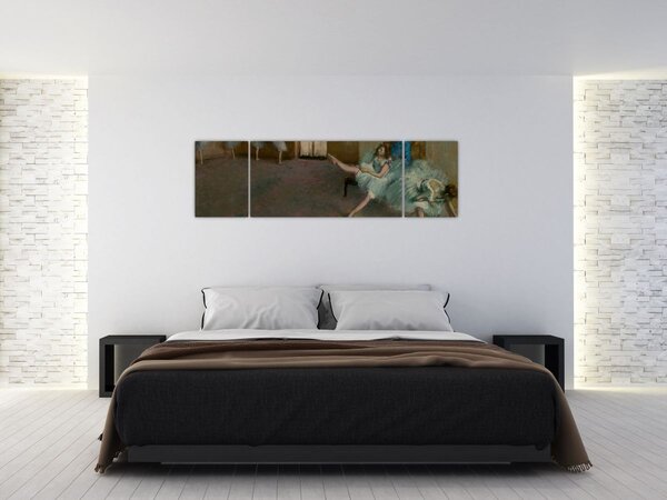 Obraz - Edgar Degas, Before the Ballet, reprodukce (170x50 cm)