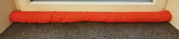 Protiprůvaňák - oranžový 70 cm