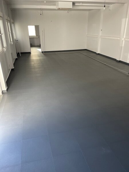 PVC dlažba Mosolut Machine Commercial HL Invisible, šedá