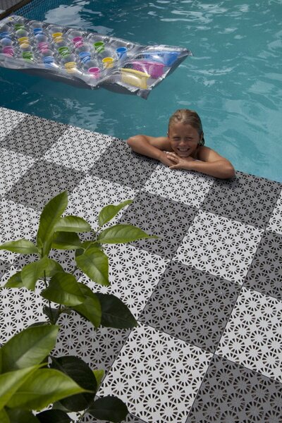 Plastová dlažba Mosolut Hestra Klasik, tmavě šedá, 1 m²