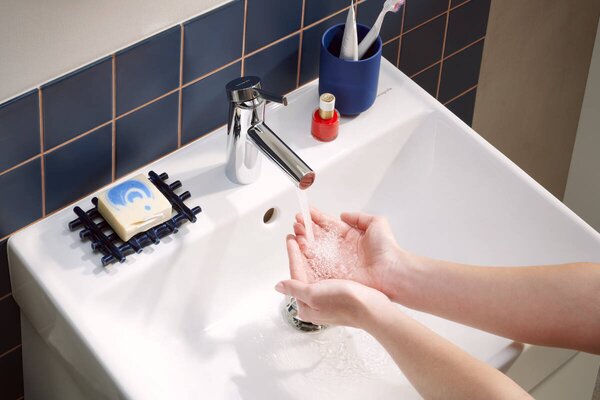 Hansgrohe Zesis S umyvadlová baterie stojící chrom 74711000