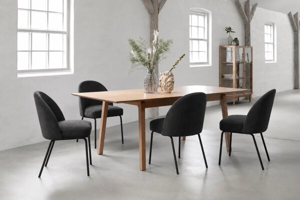Unique Furniture Černá sametová jídelní židle Creston
