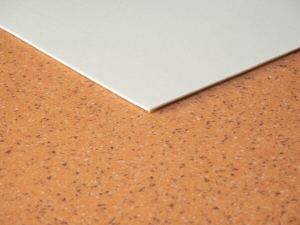 Beaulieu International Group, PVC podlaha - lino Master X 2971, na míru, šíře 4m, oranžová, bez podkladu, chodba / předsíň