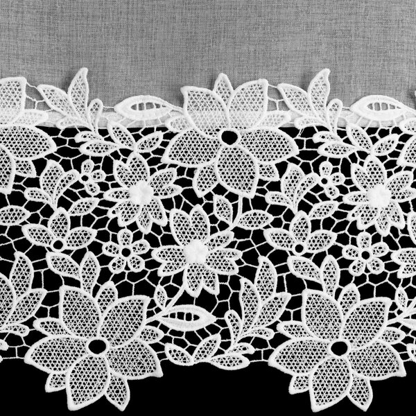ZÁCLONA NA PÁSCE ARTEMIDA 400X160 CM BÍLÁ