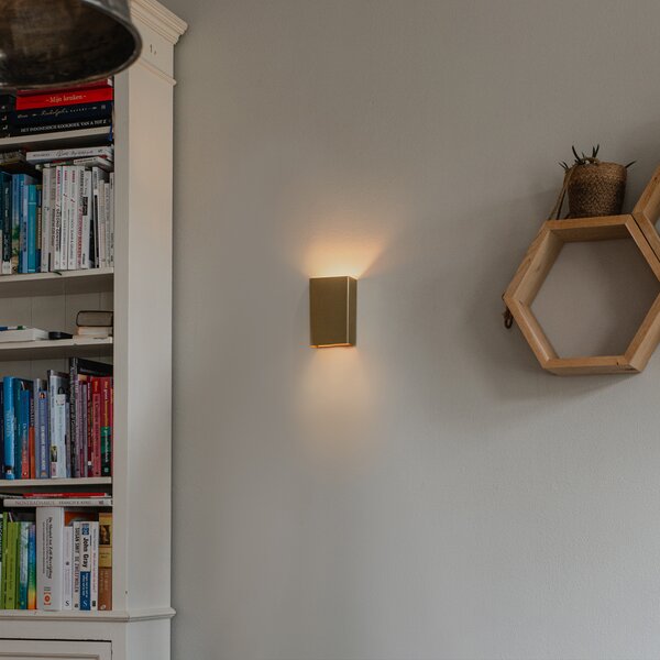 Moderní nástěnná lampa zlatá - Otan S