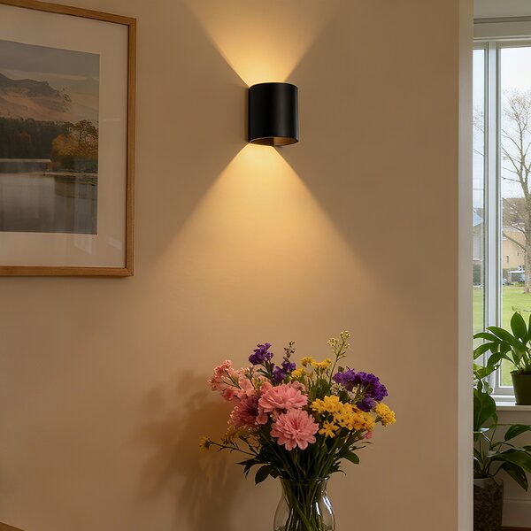 Moderní nástěnná lampa černá - Sabbio