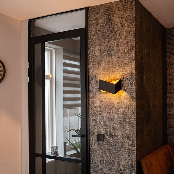 Designová nástěnná lampa černá se zlatem - Fold