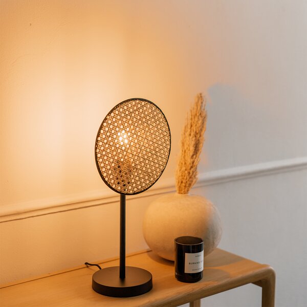 Rustikální stolní lampa černá s ratanem 25 cm - Kata