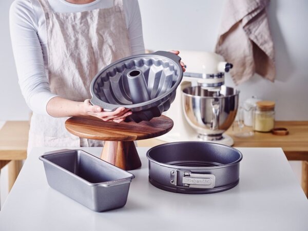 KitchenAid pečící forma na dort 24 cm