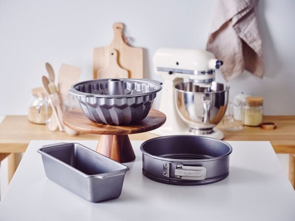 KitchenAid pečící forma na bábovku 24 cm