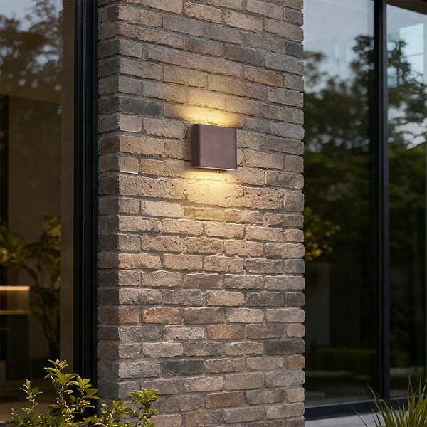 Moderní venkovní nástěnné svítidlo rezavě hnědé 11,5 cm vč. LED IP65 - Batt