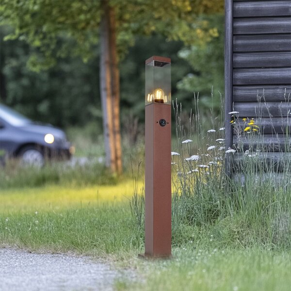 Venkovní lampa rezavě hnědá s čirým sklem 80 cm IP44 se zásuvkou a senzorem pohybu - Malios