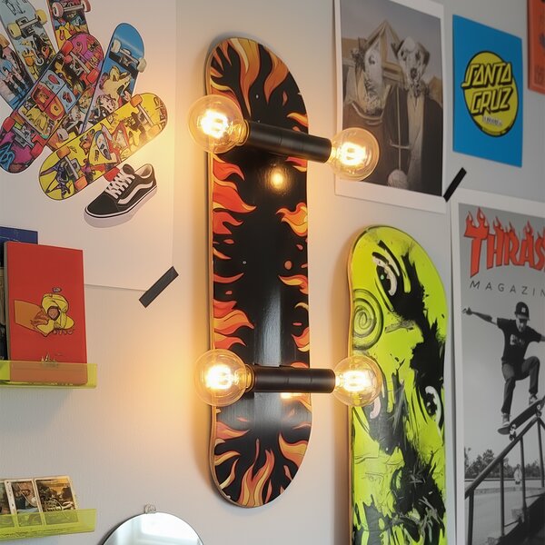 Nástěnná lampa černá s červenou 80 cm - Skateboard