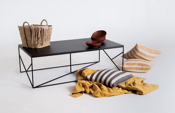 Nordic Design Černý lakovaný konferenční stolek Fanny 140 x 80 cm