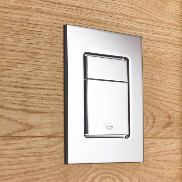 Grohe Skate Cosmopolitan S splachovací tlačítko pro WC StarLight Chrome 37535000