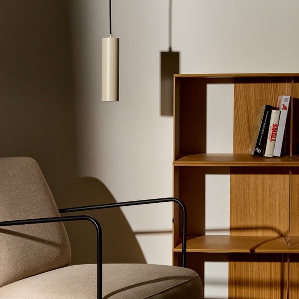 Béžové kovové závěsné LED světlo Kave Home Andia