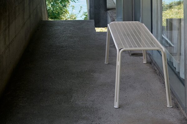 &Tradition designové zahradní lavice Thorvald Bench SC112