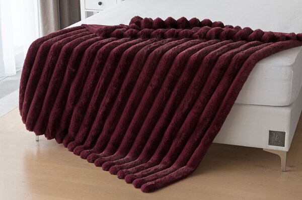 Deka Fluffy vínová Jednobarevná deka 130/180