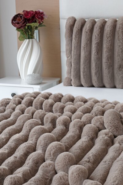 Povlak Fluffy hnědý 100% polyester 50/50