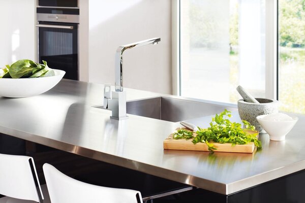 GROHE Eurocube - Páková dřezová baterie, DN 15, Chrom 31255000