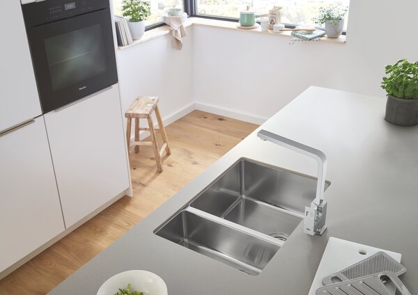 GROHE Eurocube - Páková dřezová baterie, DN 15, Chrom 31255000