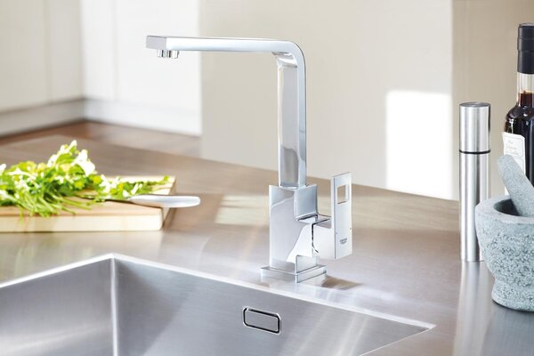 GROHE Eurocube - Páková dřezová baterie, DN 15, Chrom 31255000