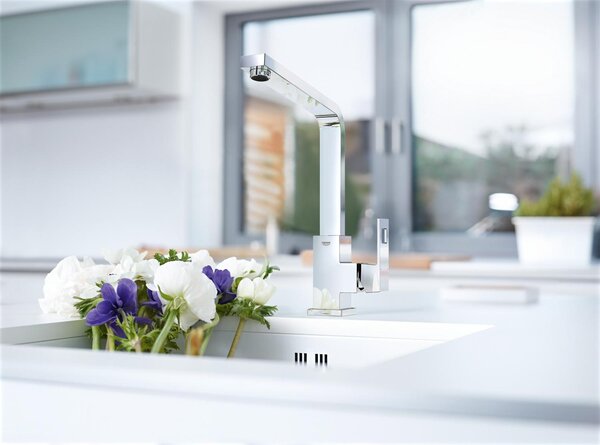 GROHE Eurocube - Páková dřezová baterie, DN 15, Chrom 31255000