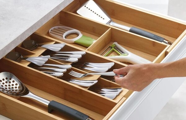 Joseph Joseph Dřevěný rozložitelný organizér na příbory DrawerStore Expanding