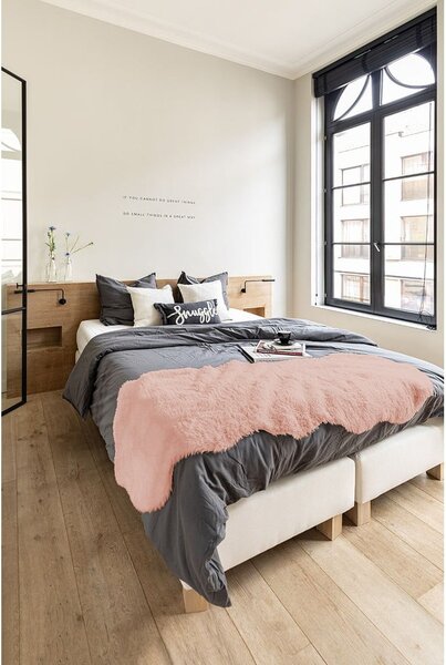 Růžová umělá kožešina Tiseco Home Studio Lambskin, 60 x 180 cm