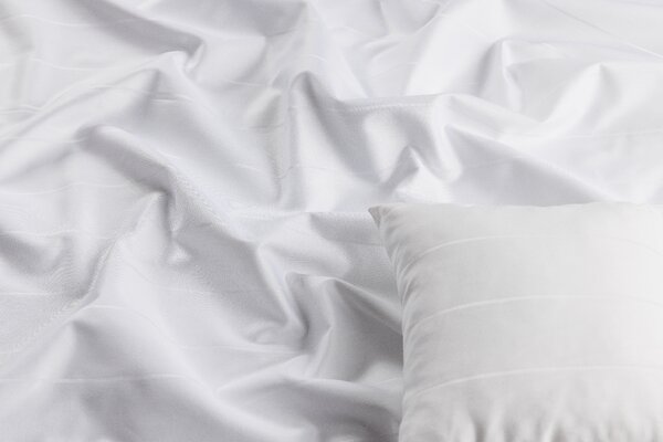 Royal Comfort Povlečení WHITE BAY Rozměry: Povlak na polštář 40 x 40 cm, Typ zapínání: Zip