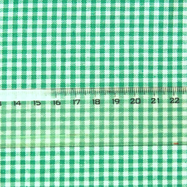Látka Kanafas tmavě zelená - 0,2 cm káro bez obšití 160