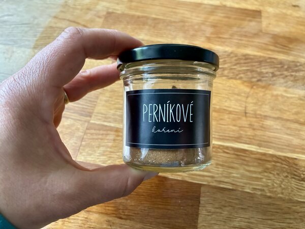 Sada kořenek s černým víčkem 12 ks 165ml