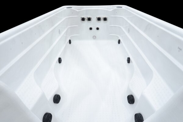 Relax na MAX Swim Spa SR 860