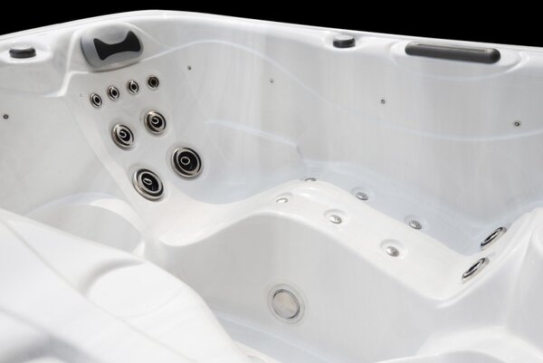 Relax na MAX Swim Spa SR 880