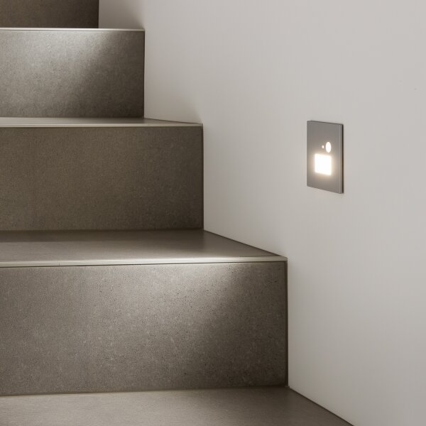 LED Schodišťové svítidlo se senzorem pohybu LED/1,5W/230V 3000/4000/6000K šedá