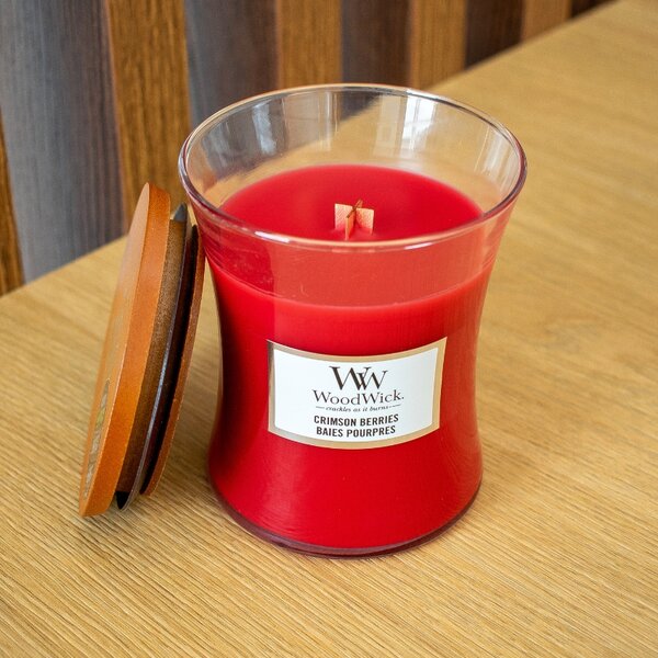 WoodWick Střední vonná svíčka Woodwick, Crimson Berries