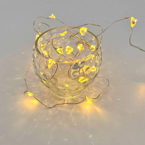 DECOLED LED světýlka na baterie, srdíčka, 2,3 m, teple bílá, 20 diod, čirý kabel, IP20 interiér, 3 × AA